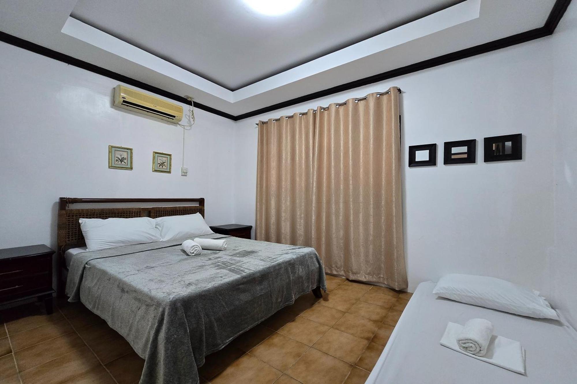 Grand Villa Laguna Bay Exterior photo