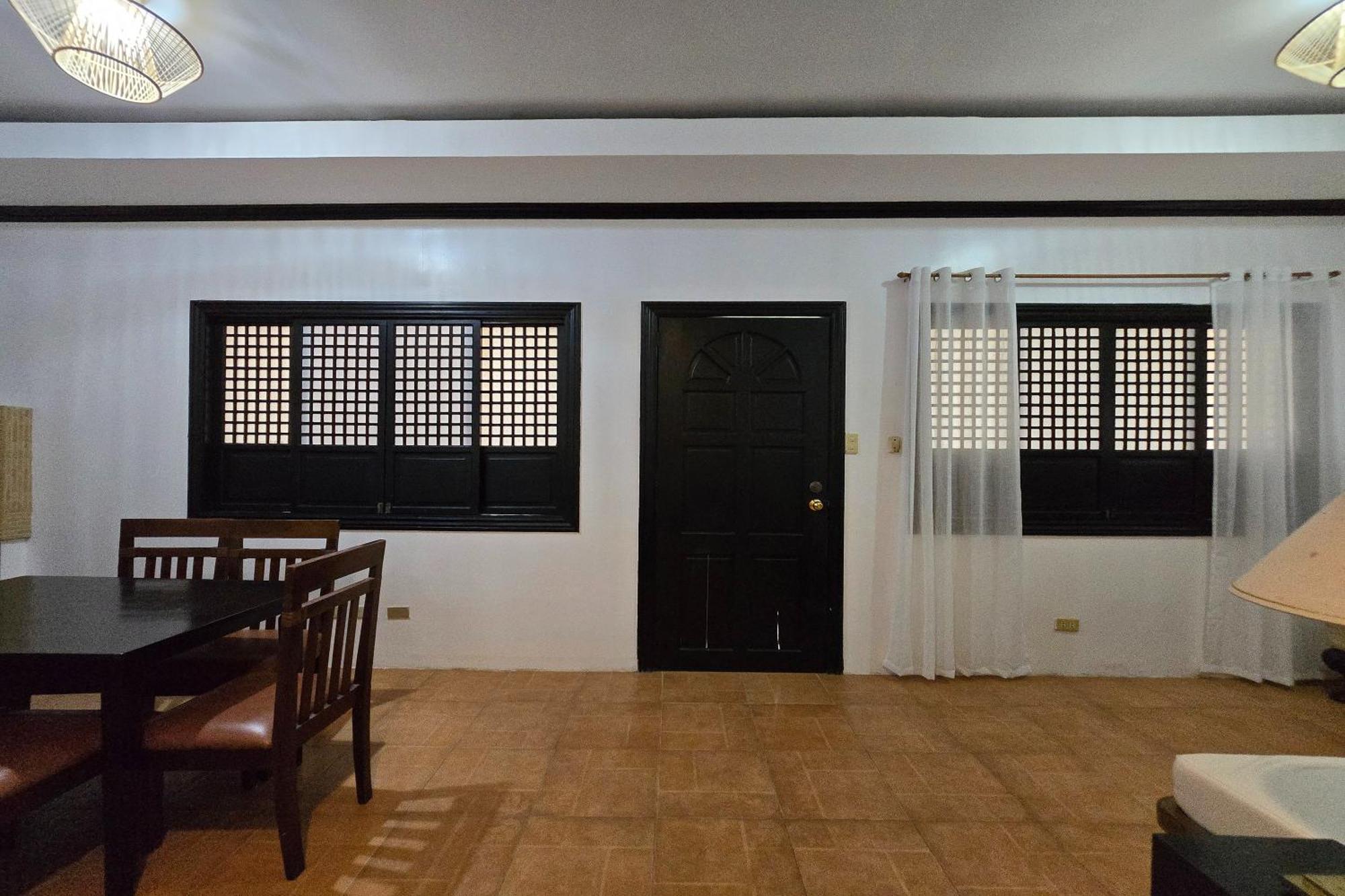 Grand Villa Laguna Bay Exterior photo