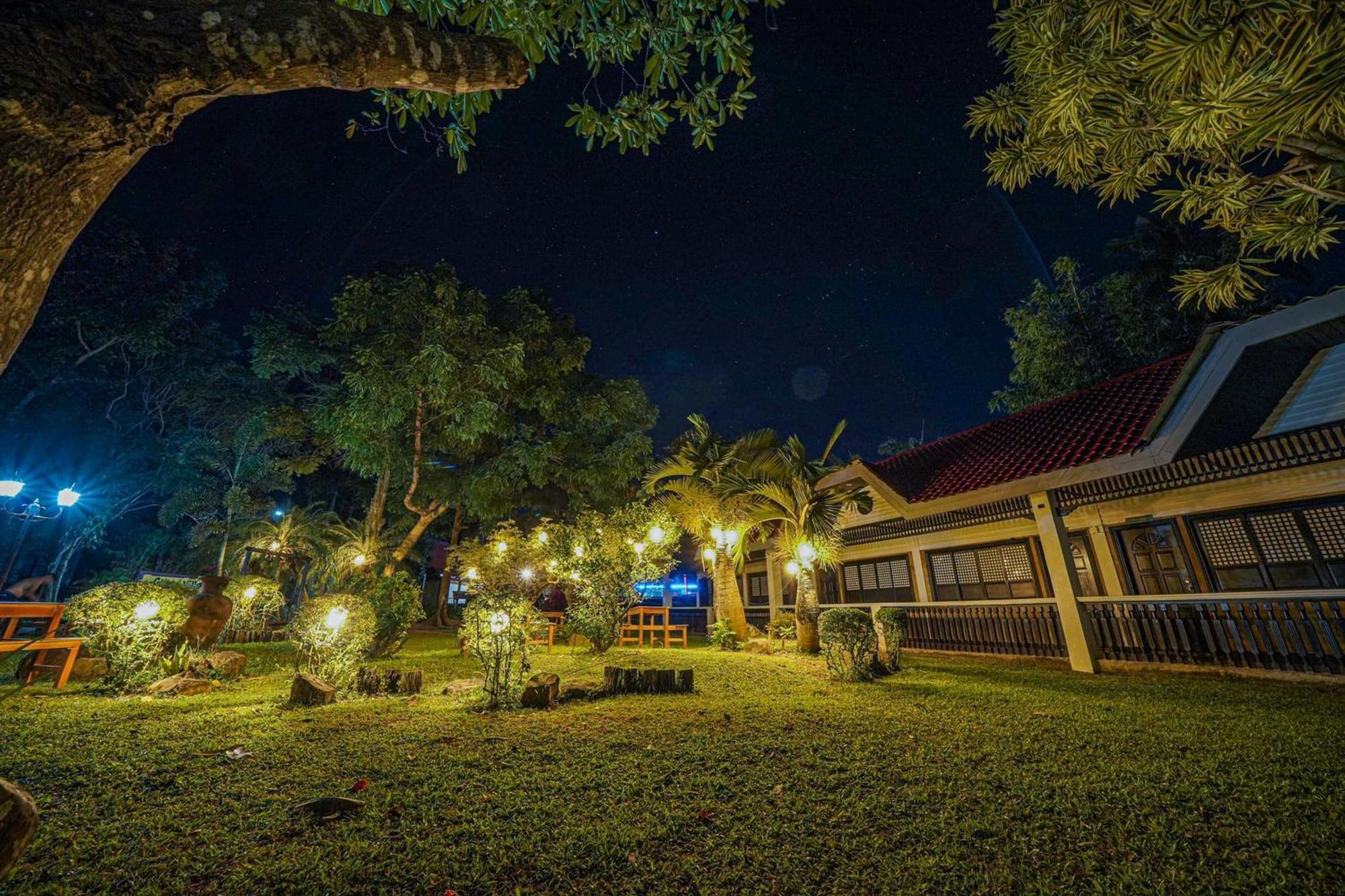 Grand Villa Laguna Bay Exterior photo